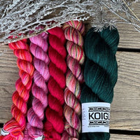 Floral Frills Bucket Hat Kit - Granny Squares CROCHET