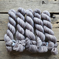 Kersti DK More Solids / 4 SKEIN