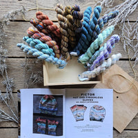 Holiday Wooden Gift Box - Hat, Mitts, Cowl Set