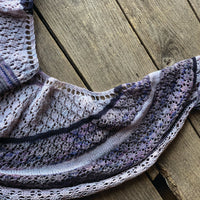 Aromi Shawl by La Cave à Laine Download pattern