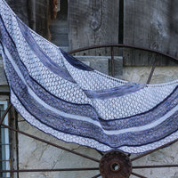 Aromi Shawl by La Cave à Laine Download pattern