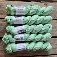 Kersti DK More Solids / 4 SKEIN