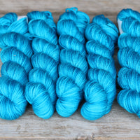 Kersti DK Solids /4 SKEINS