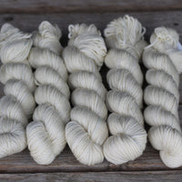 Kersti DK Solids /4 SKEINS