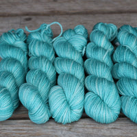 Kersti DK Solids /4 SKEINS