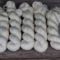 Kersti DK Solids /4 SKEINS