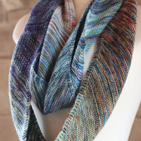 Bradley - Triple Twist Cowl download pattern