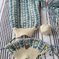 Medallion Sweater Kit