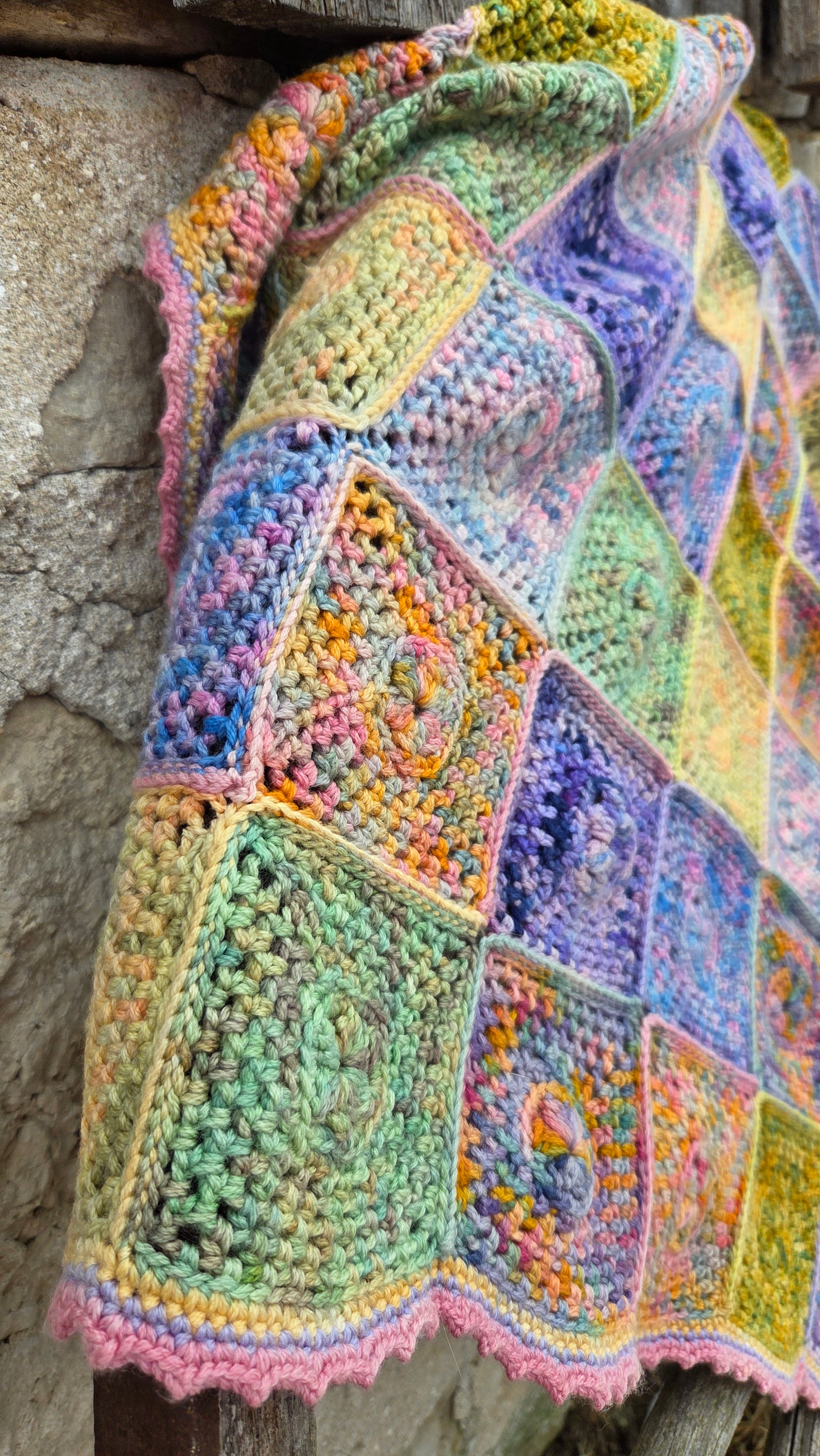 Koigu Square Medallion Blanket pdf pattern