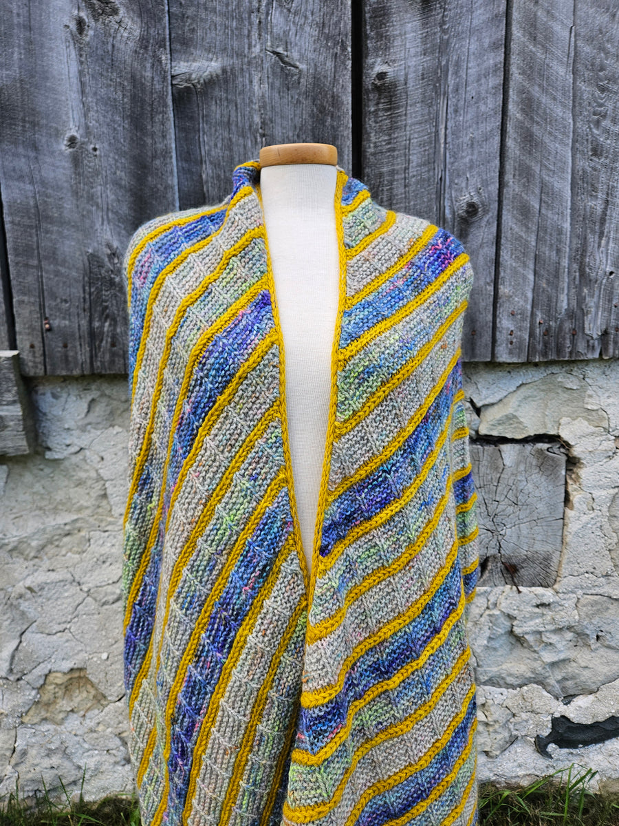 Suvihari Shawl PDF Pattern