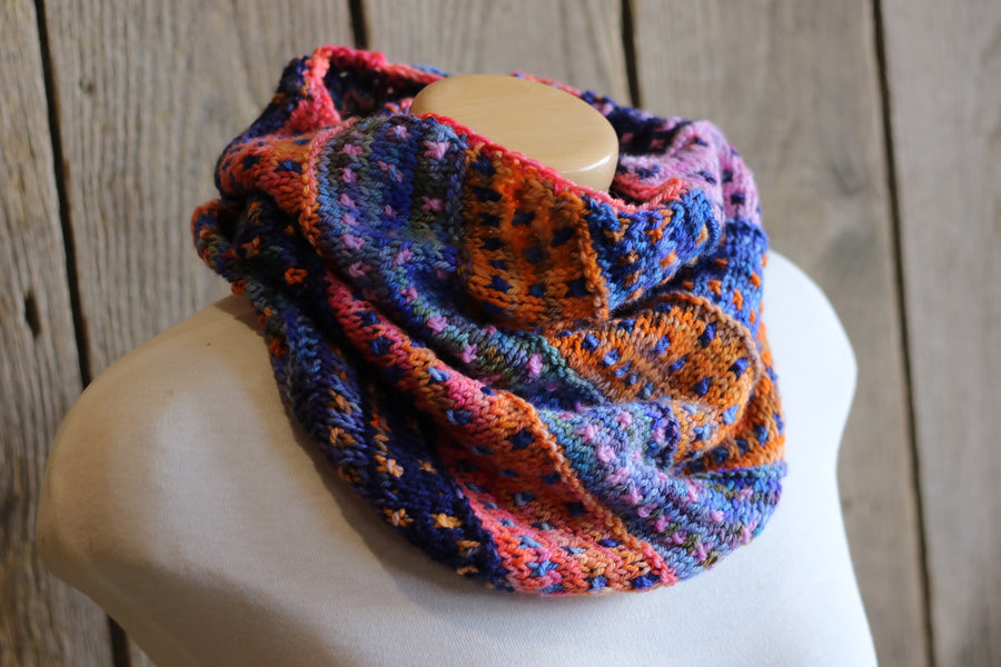 ColorDust Cowl pattern download