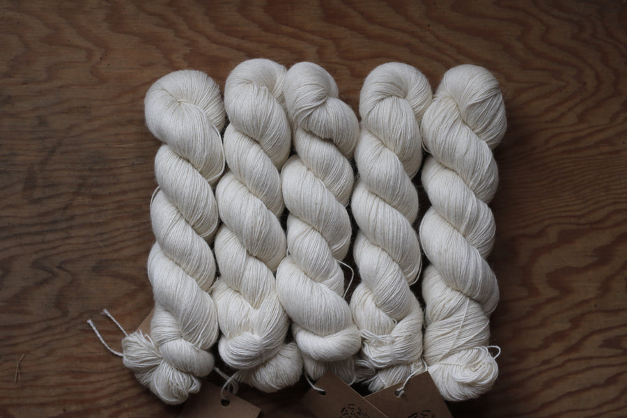 AlpacaBamboo Lace weight Yarn